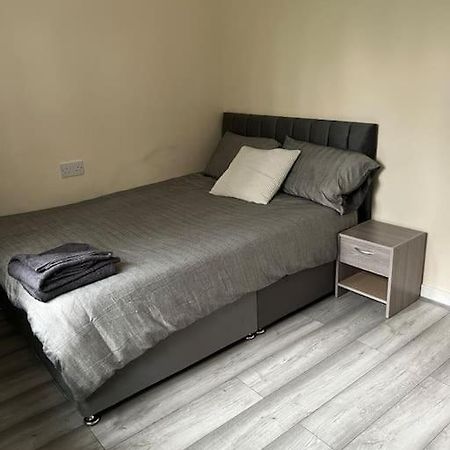 普拉姆斯特德Extra Large House In Woolwich别墅 外观 照片